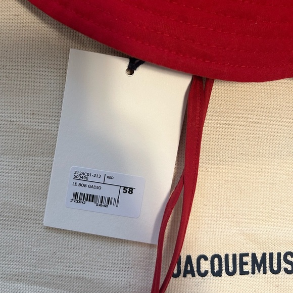 Jacquemus Le Bob Gadjo Hat - Picture 2 of 2